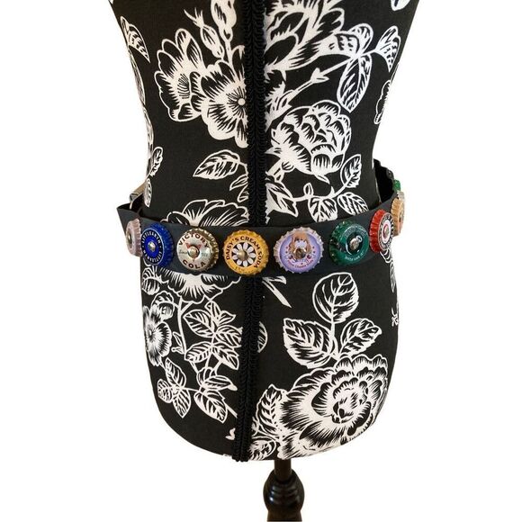 Vintage Y2K Little Earth Bottle Cap Seat Belt Multicolored Accessories Unique main image 5
